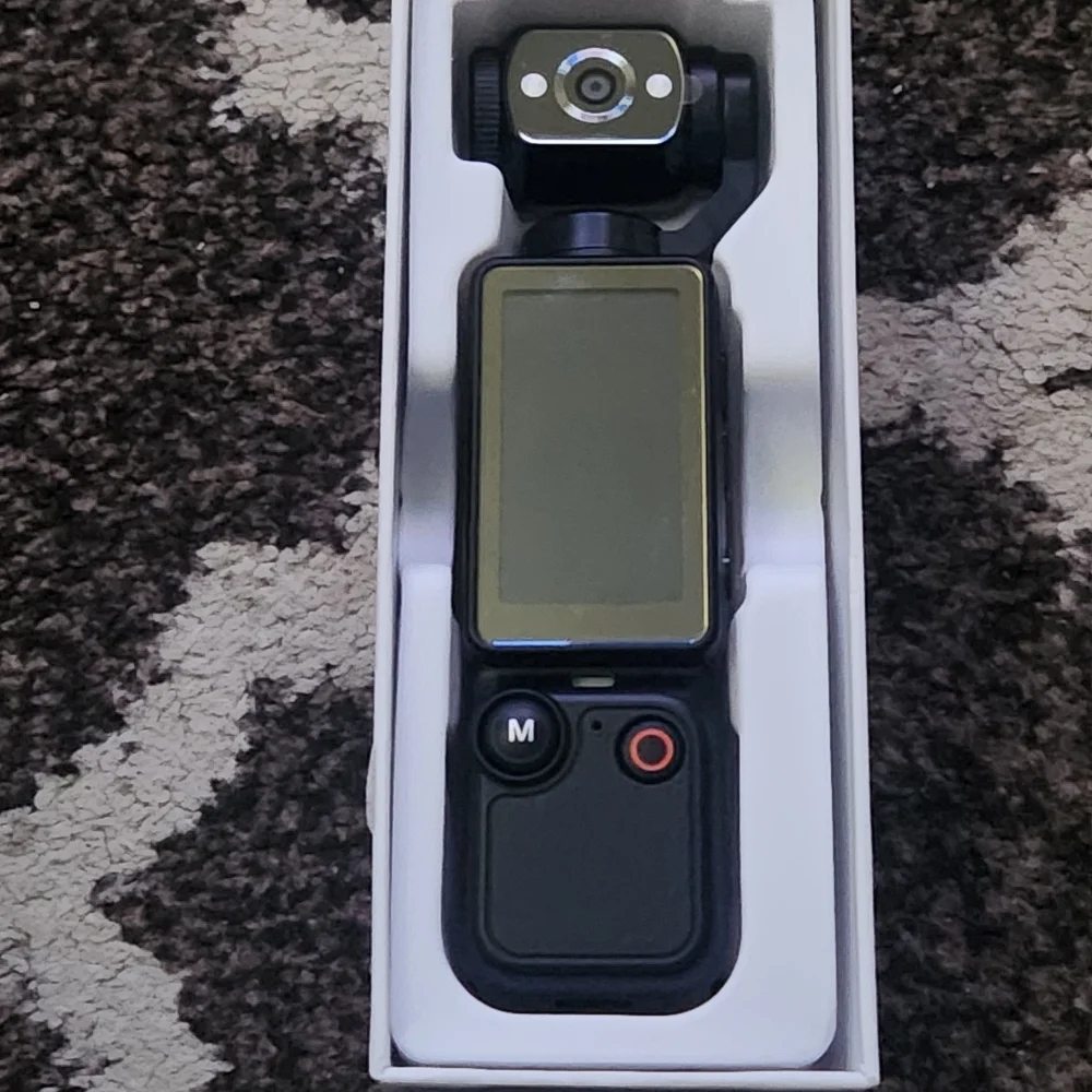 Q7 4K Pocket Gimbal Camera - Black